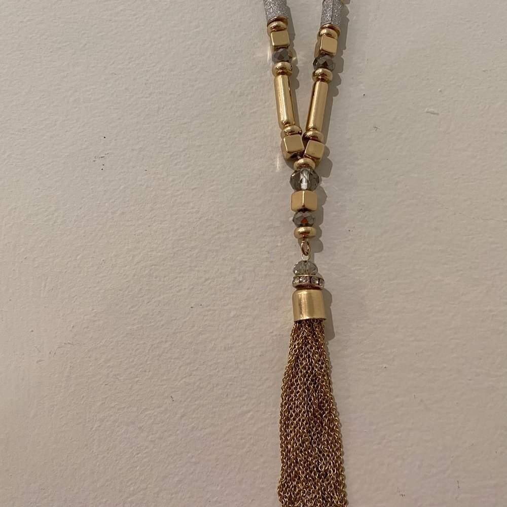 The Limited Gold Tassel Necklace - Picture 2 of 5